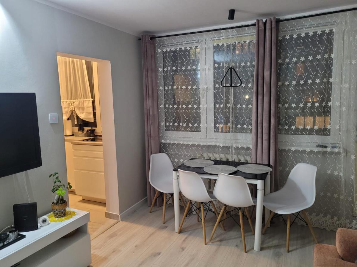 Paw Apartament. Rodzinny, Super Apartament. Koszalin Buitenkant foto